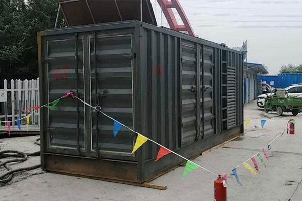 沂源发电机租赁空气滤清器多久更换一次？